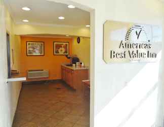 Lobby 2 Americas Best Value Inn Goldsboro