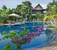 Swimming Pool 2 Battambang Resort