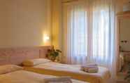 Kamar Tidur 5 Residence Hotel Raggio di Luce