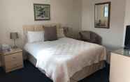 Kamar Tidur 6 Newent Golf Club & Lodges