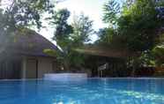 Swimming Pool 4 Villa Kasadya