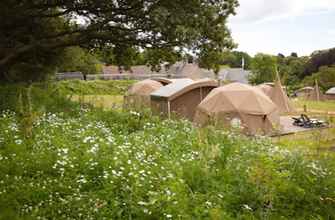 Exterior 4 Durrell Wildlife Camp