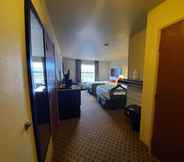 Kamar Tidur 7 Cobblestone Inn & Suites - Eaton