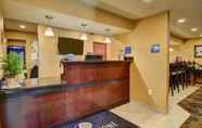 Lobby 7 Cobblestone Hotel & Suites - Punxsutawney