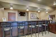 Bar, Kafe, dan Lounge Cobblestone Inn & Suites - Kersey