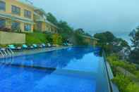 Swimming Pool Poetree Thekkady