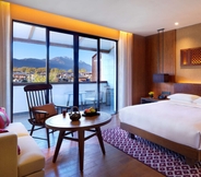 Bedroom 6 Jinmao Hotel Lijiang, the Unbound Collection by Hyatt