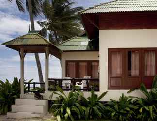 Exterior 2 Seetanu Bungalows