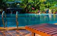 Kolam Renang 2 Dreamland Resort