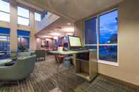 Functional Hall Residence Inn Nashua