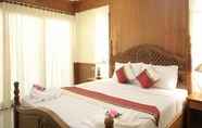 Bedroom 6 Chaloklum Bay Resort