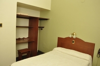 Kamar Tidur Hotel Selby