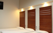 Kamar Tidur 3 Hotel Selby