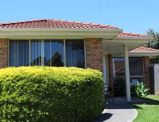 Exterior 2 Australian Home Away at Doncaster Andersons Creek 2