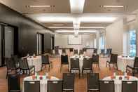 Functional Hall Hyatt Place Gurgaon Udyog Vihar