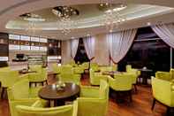 Bar, Kafe dan Lounge Landmark Premier Hotel