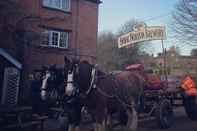 Exterior The Pear Tree Inn