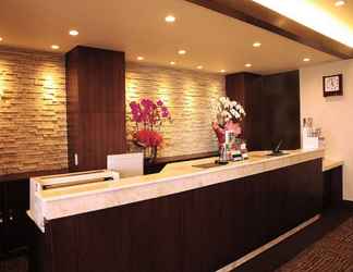 Lobby 2 Hotel New Okinawa