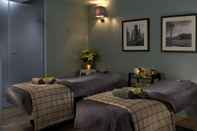 Entertainment Facility Village Hotel Edinburgh