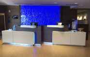 Lobi 6 Fairfield Inn & Suites by Marriott Rehoboth Beach