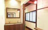 Phòng tắm bên trong 5 Tenma Itoya Guest House - Hostel