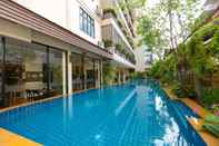 Kolam Renang Chiang Mai Waroros Boutique Hotel