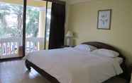 Bedroom 5 Mae Pim Resort Hotel
