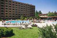 Swimming Pool Golden Nugget Lake Tahoe