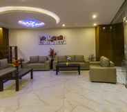 Lobby 3 Regal Airport Hotel