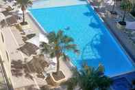 Swimming Pool BASE Holidays - Ettalong Beach Premium Apartments