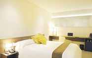 Bedroom 6 Air Rooms Madrid by HelloSky