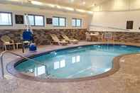 Hồ bơi Sleep Inn & Suites Belmont / St. Clairsville