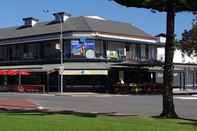 Exterior Grand Tasman Hotel