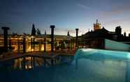 Swimming Pool 5 RVHotels Spa Vila de Caldes - Adults Only