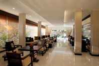 Lobi Regent Park Hotel