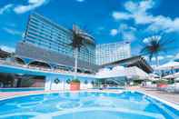 Swimming Pool Hotel New Otani Tokyo Garden Tower