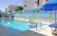 Swimming Pool 6 Zephyros Hotel