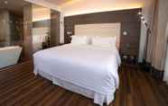 Bedroom 4 Four Points by Sheraton Bogota