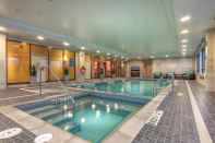 Swimming Pool TownePlace Suites by Marriott Belleville