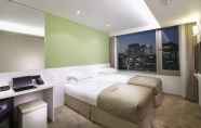 Bilik Tidur 4 STAZ Hotel Myeongdong II