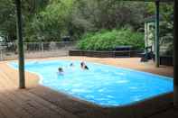 Swimming Pool Capricorn Caves - Caravan Park