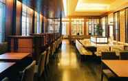 ร้านอาหาร 7 Takaoka Manten Hotel Ekimae