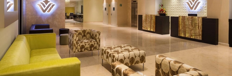 Lobby Wyndham Garden Barranquilla