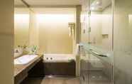 Toilet Kamar 4 Hotel Denim