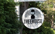 Exterior 5 Treehouse Lodge