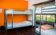 Bilik Tidur 5 Carcavelos Surf Hostel