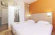 Bedroom 6 B&B HOTEL Laval Ouest