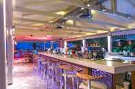 Bar, Kafe, dan Lounge Odyssia Beach Hotel