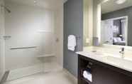 In-room Bathroom 3 Residence Inn by Marriott West Palm Beach Downtown