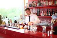 Bar, Cafe and Lounge Hotel Bora HotSpaResort